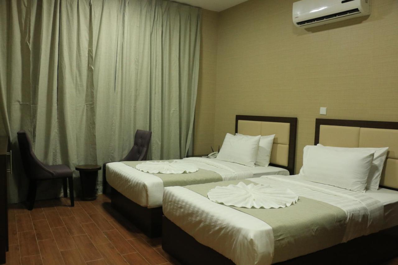 Hotel Alpha