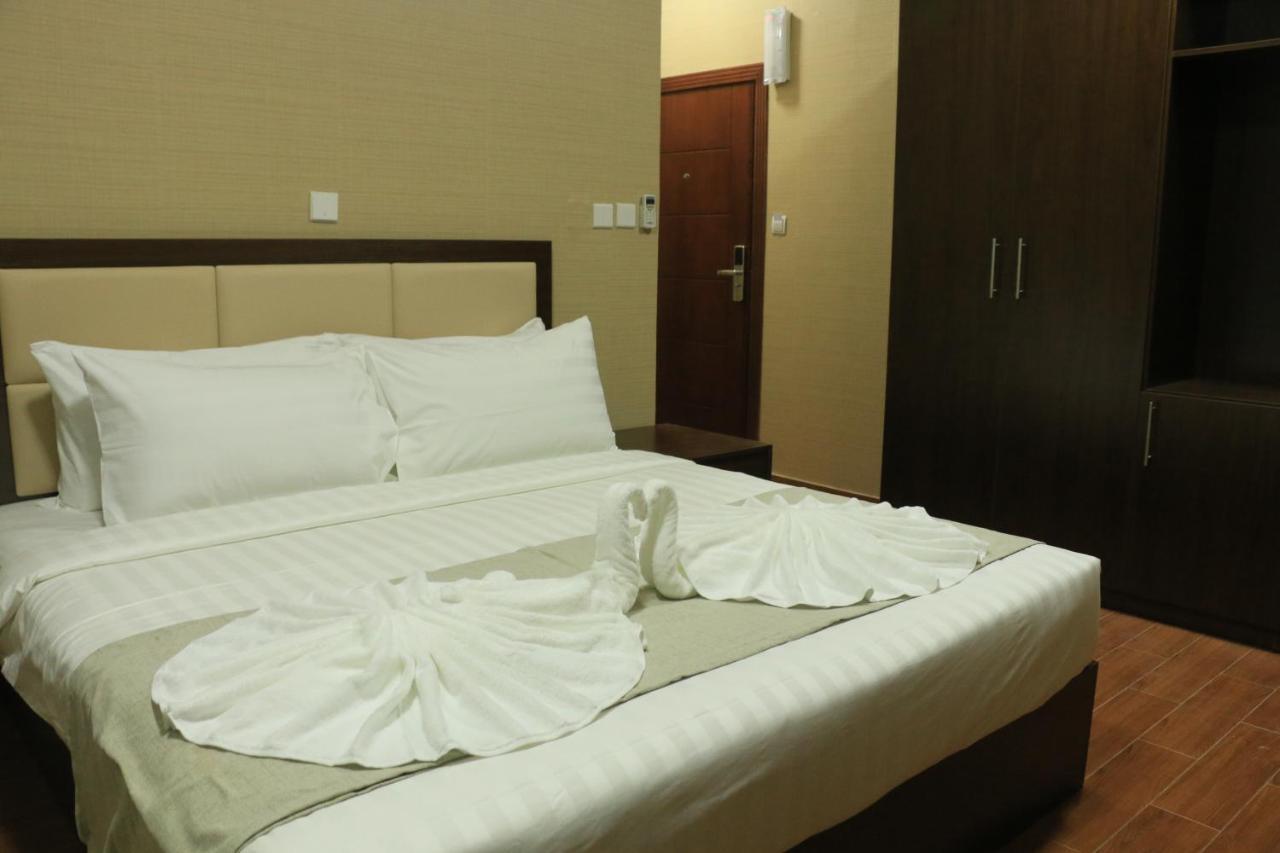 Alpha Hotel