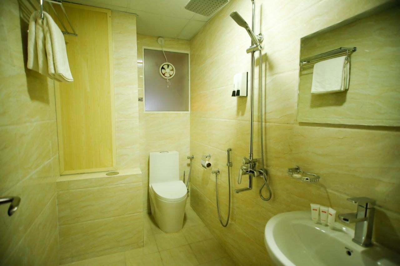 Alpha Hotel